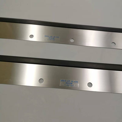 شفرة غسيل مطاطية فضية اللون 11 ثقوب Roland 1100x65x0.5mm Heidelberg Press Parts
